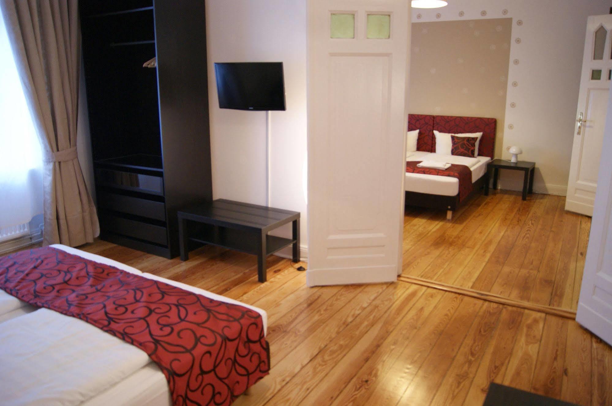 Hotel Pension Senta 베를린 외부 사진